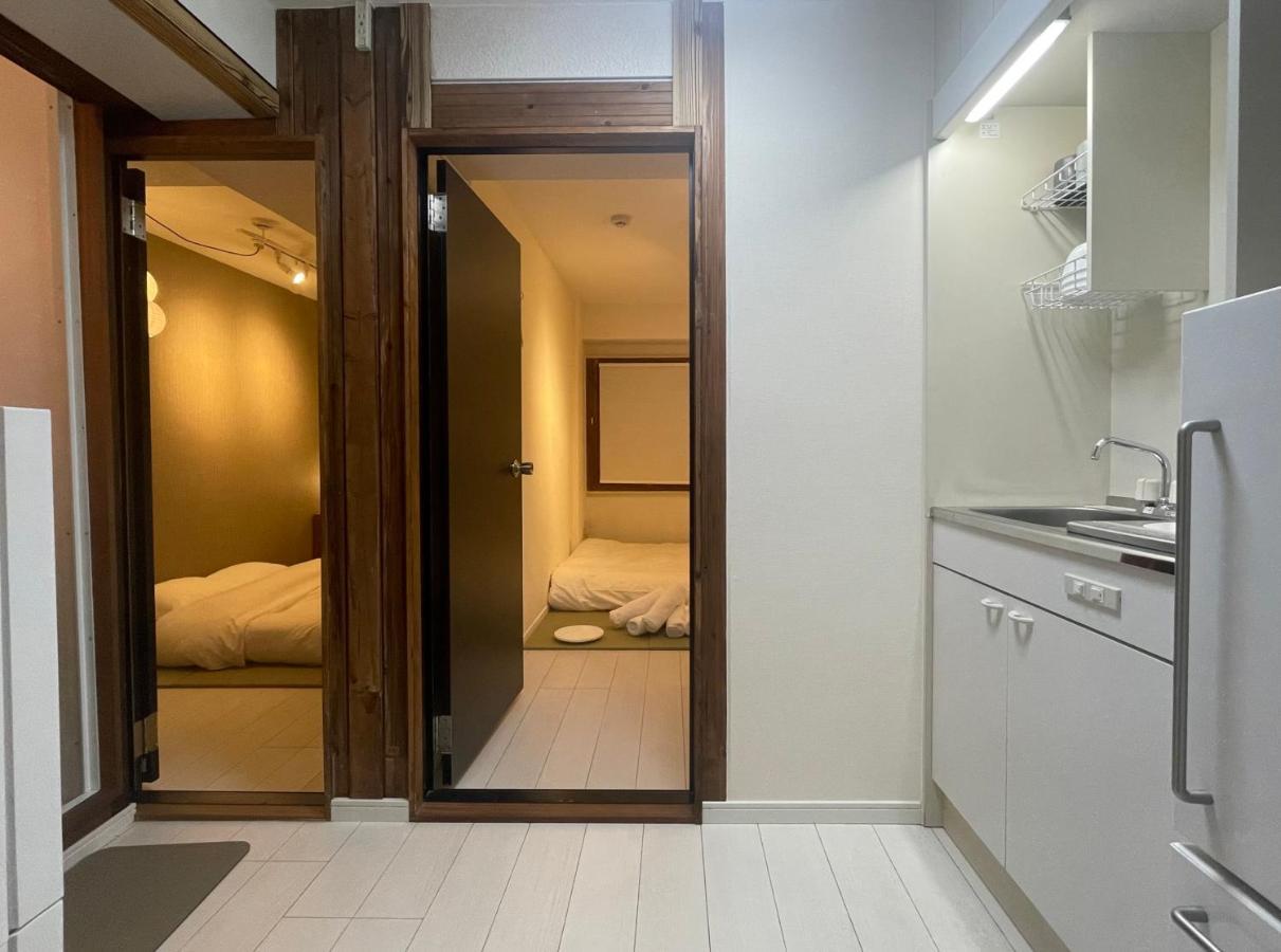 Apartment Inoo Asakusa: Traditional Tatami Near Ueno & Ginza Tokyo